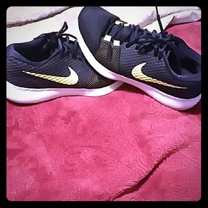 Women's Nike Shoes